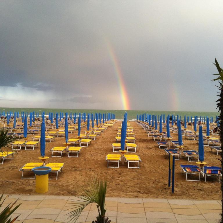 Piccolo Moderno Appartamento sulla Spiaggia in Centro - Appartamento - 21