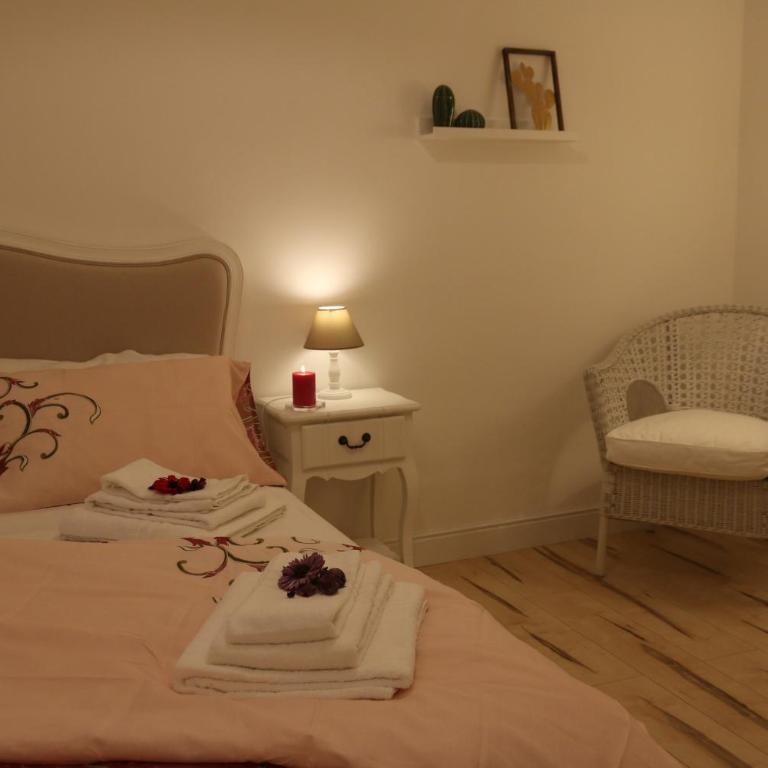 Aitna B&B - Superior King Room - 8