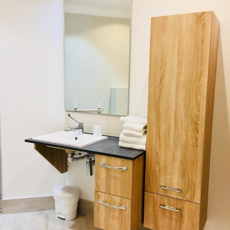 Brasilia Hôtel - Chambre Double - Accessible aux Personnes à Mobilité Réduite - 3