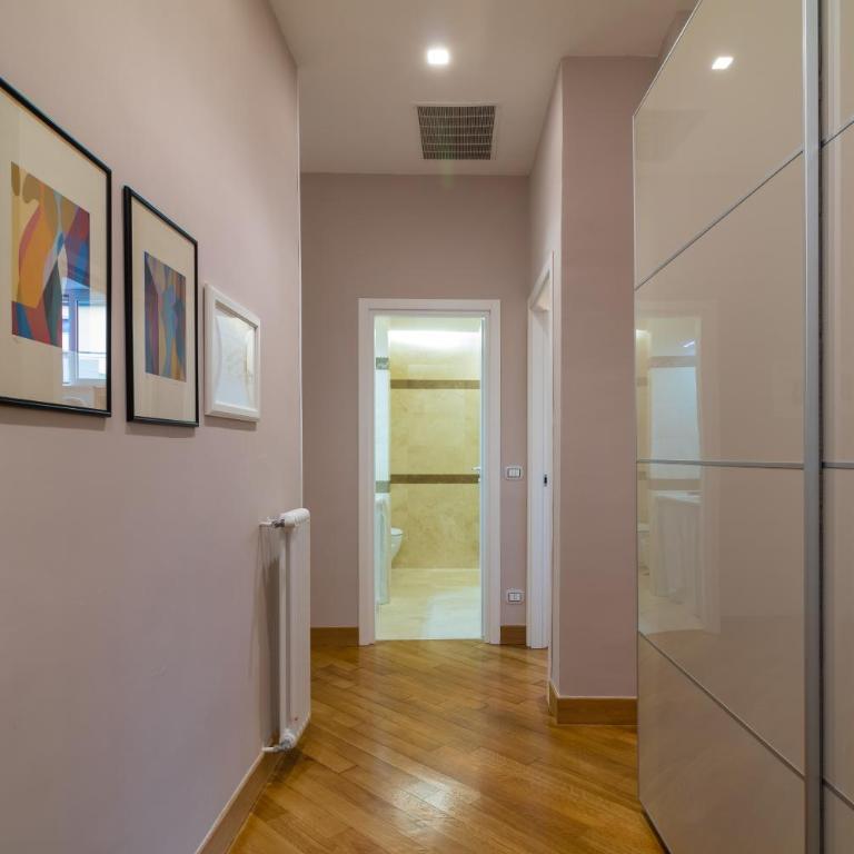 Elegant Flat at Municipio by Napoliapartments - Appartamento Deluxe con 1 Camera da Letto - 10