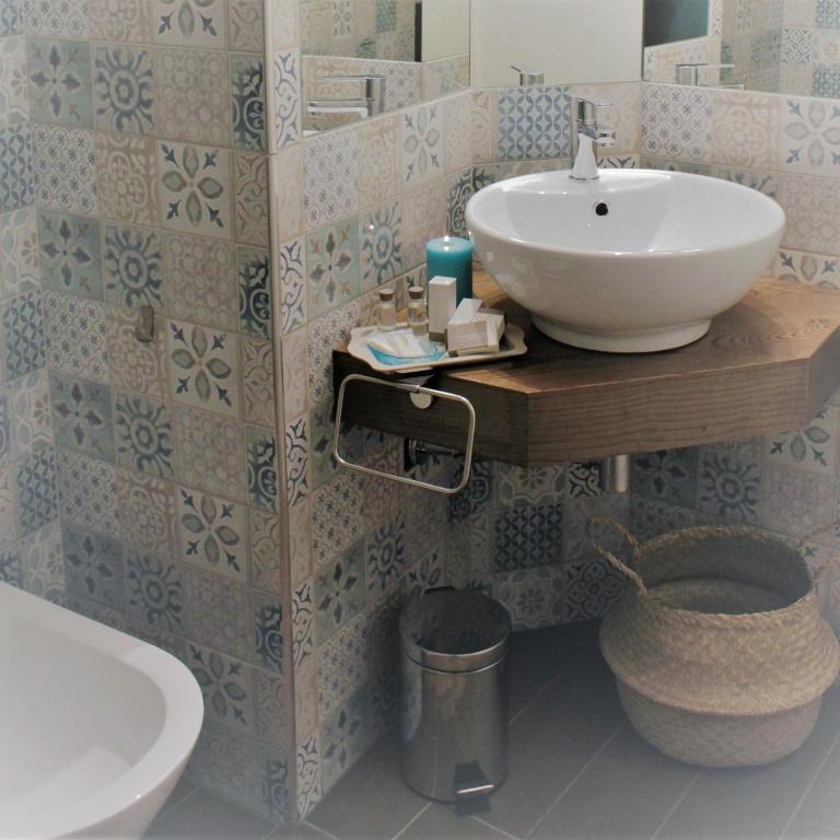 Aitna B&B - Superior King Room - 10