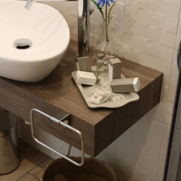 Aitna B&B - Superior King Room - 10