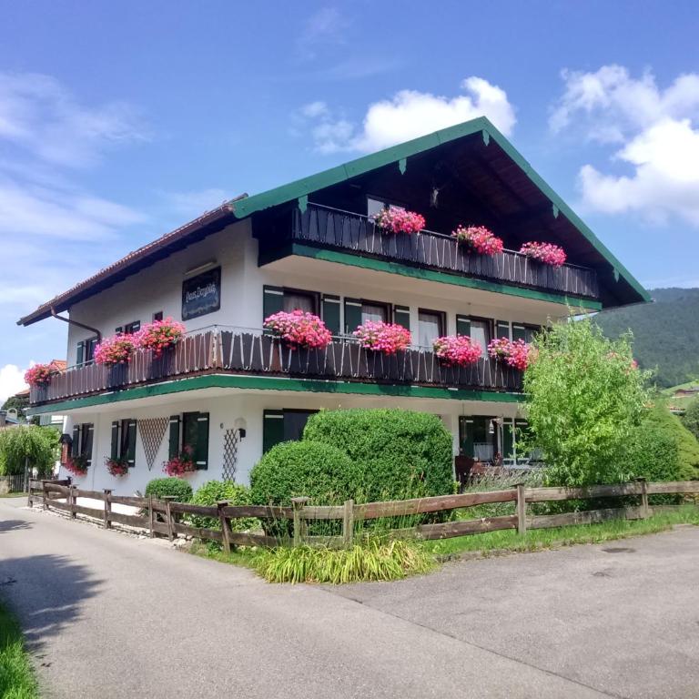 Pension Bergblick - Apartment - 1