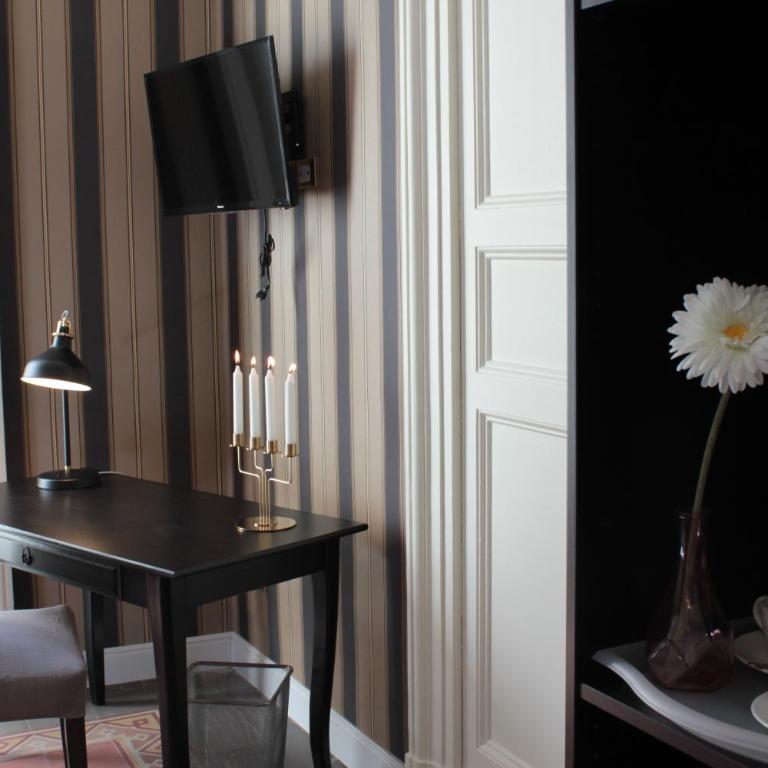 Aitna B&B - Deluxe Quadruple Room - 10