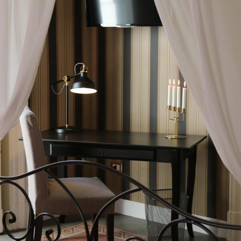 Aitna B&B - Deluxe Quadruple Room - 9