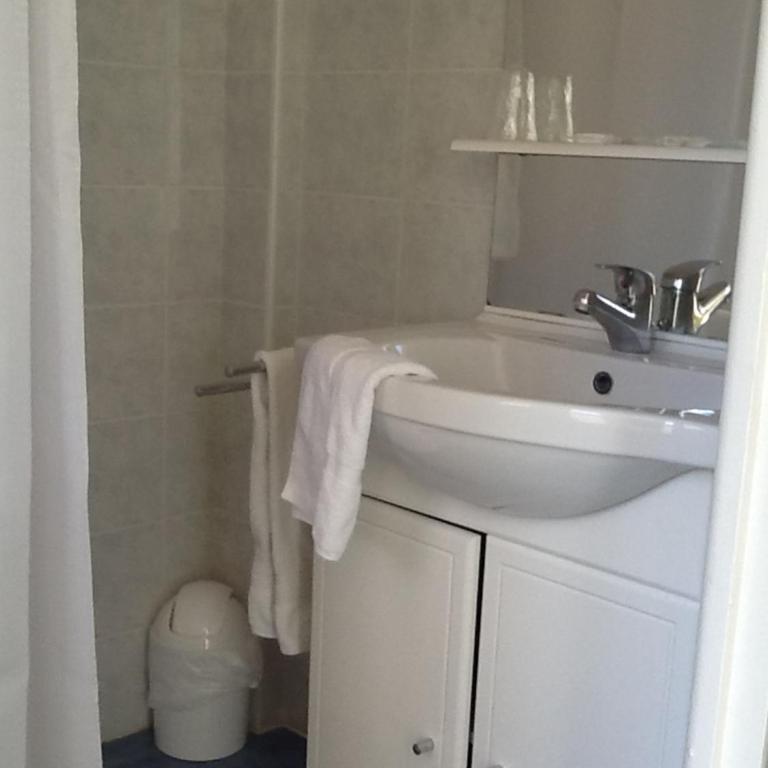 Locations Meublées Plage des Pins - Appartement 1 Chambre - 6