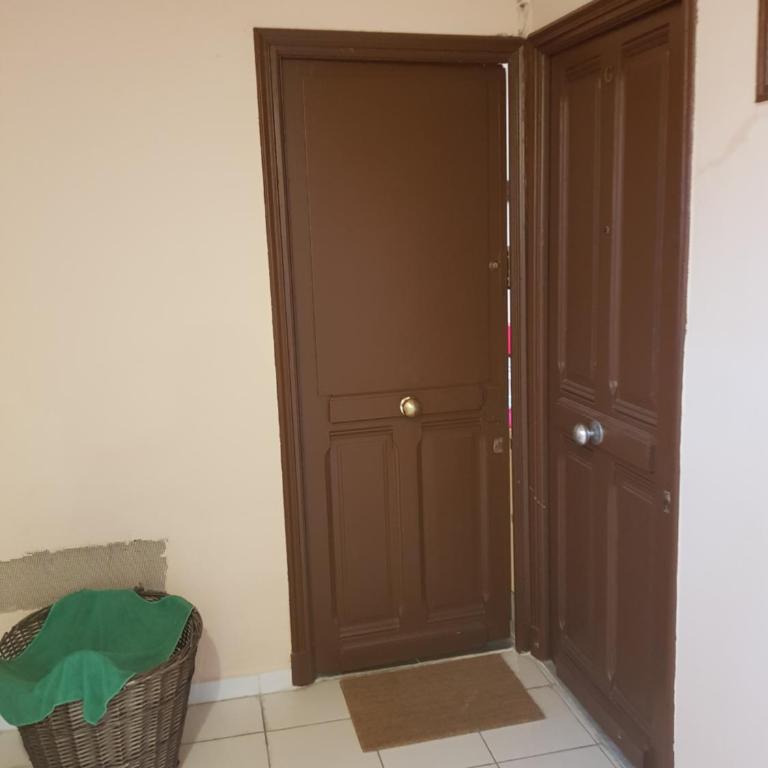 Studette en plein cœur du Vieux Nice - Studio - 36