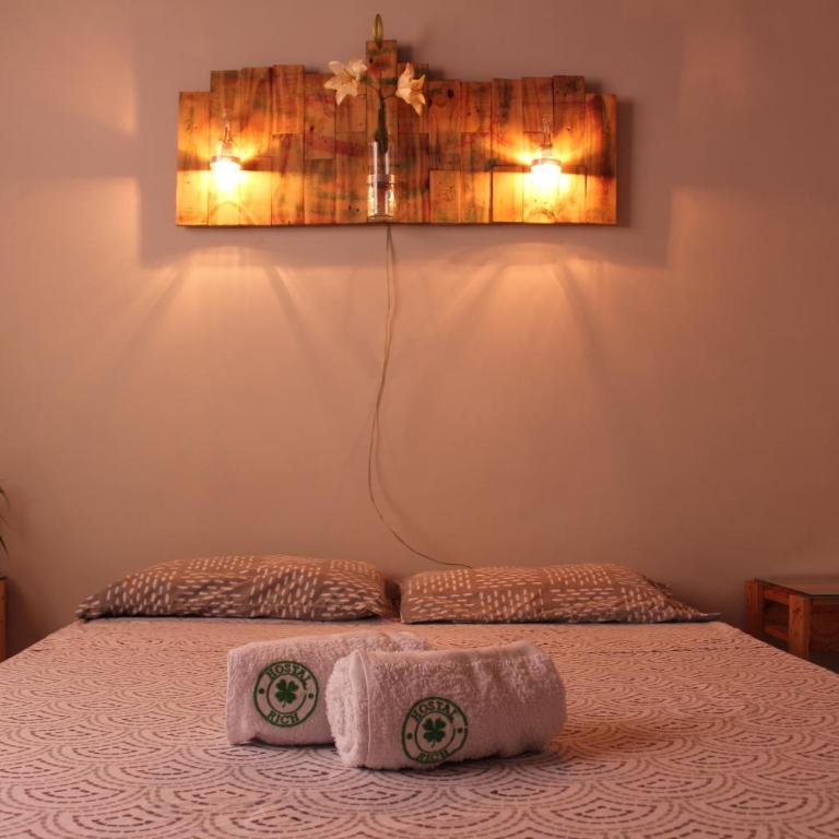 Hostal Paz y Vida - Habitación Triple con baño privado - 1