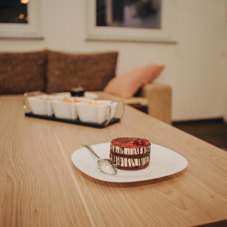 Brilliant Apartman - Apartment - 6