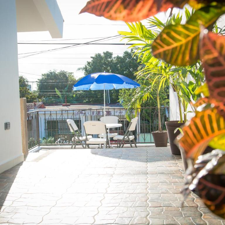 Vacation Rental - Upper Floor Room at Casa Cocoa - Apartamento - 5