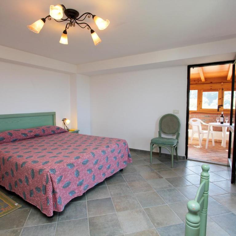 Residence Galati - One-Bedroom Apartment - 4