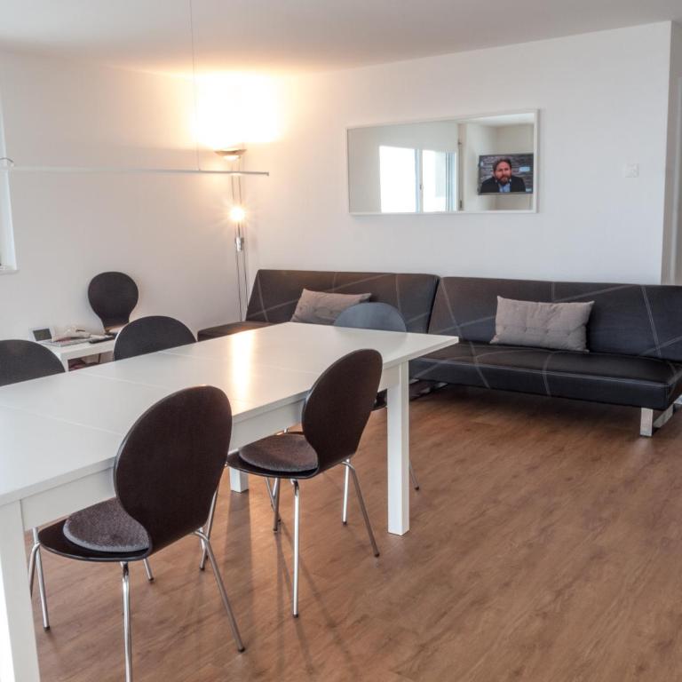 Chalet Avista - Three-Bedroom Apartment - 17