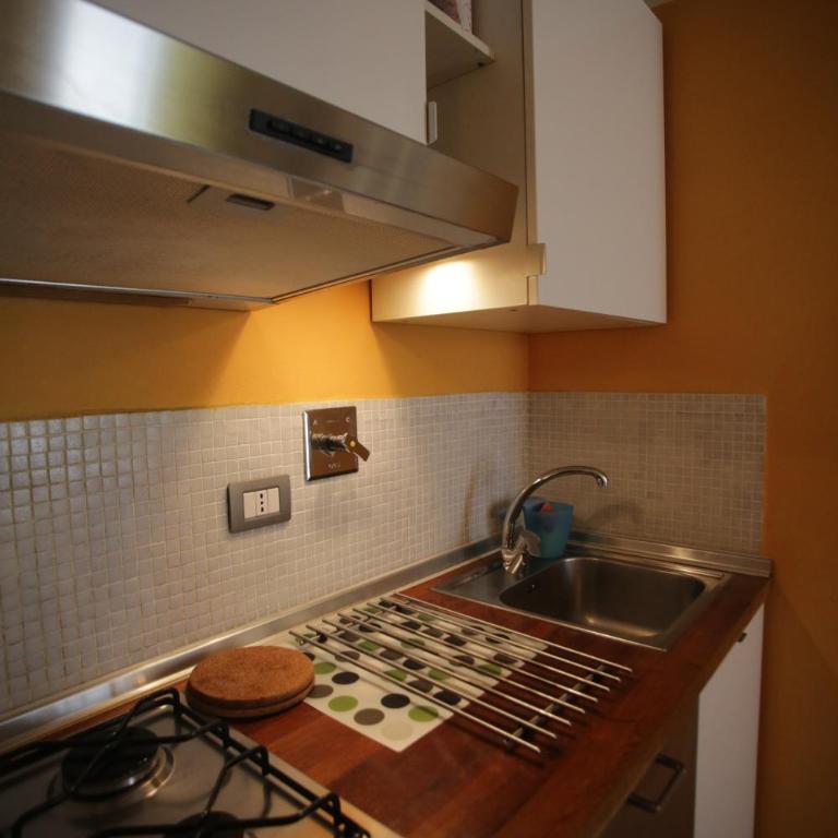 A Casa Di Olga - Large Two-Bedroom Apartment - 24