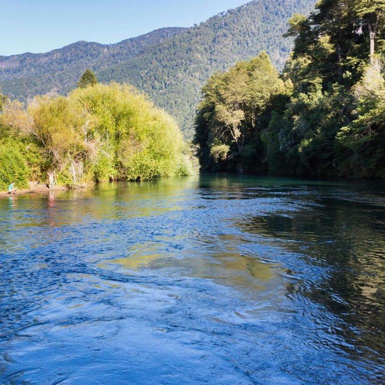 Cabañas Los Canelos Pucon, Hermosa Granja de 20 hectaréas a orillas del Río Liucura - Casa de 3 dormitorios - 10