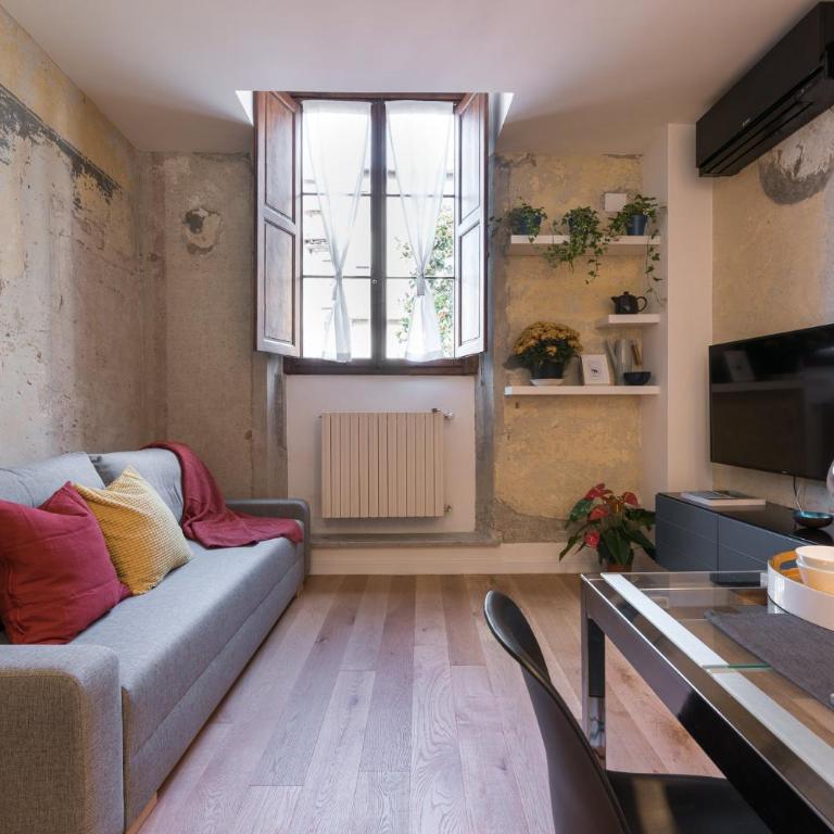 Palazzo Della Nave - Deluxe One-Bedroom Apartment with Garden View - 4