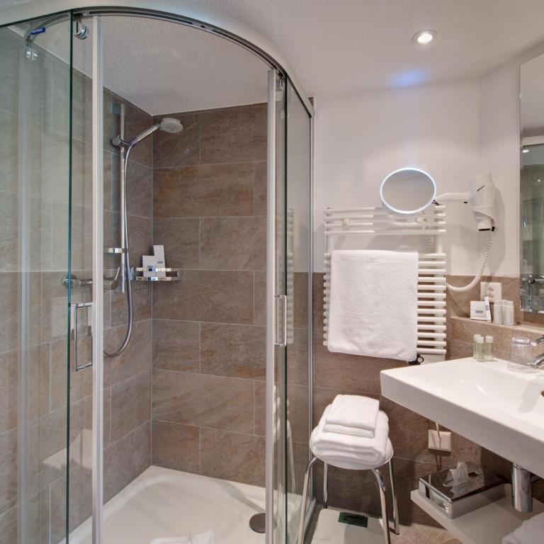 Hotel Aristella Swissflair - Economy Doppelzimmer - 4