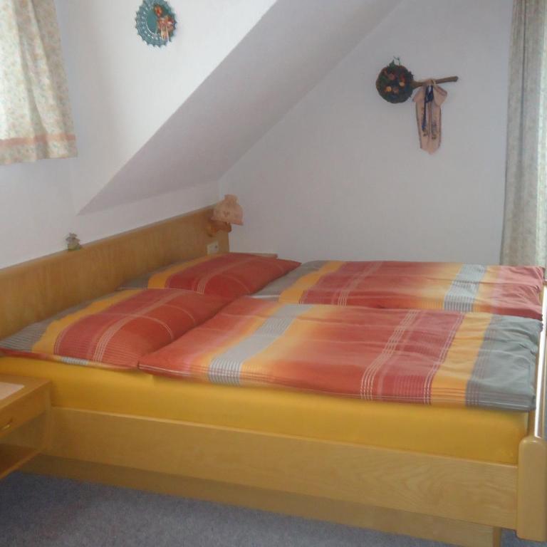 Haus Dorfer - Familienzimmer mit Balkon (2 Erwachsene + 2 Kinder) - 5