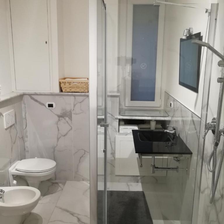 B&B Casa Nizza - Grande Chambre Triple - 1