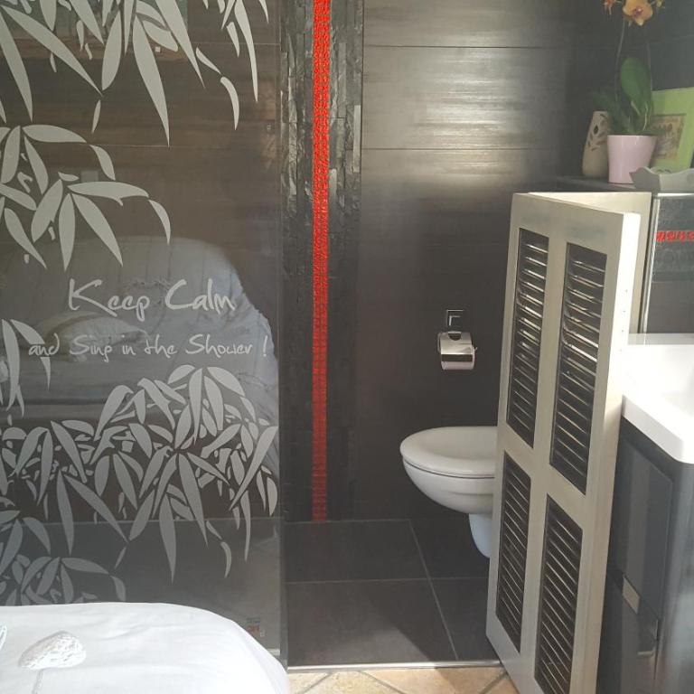 Les Bambous B&B - Doppelzimmer mit Poolblick - 4