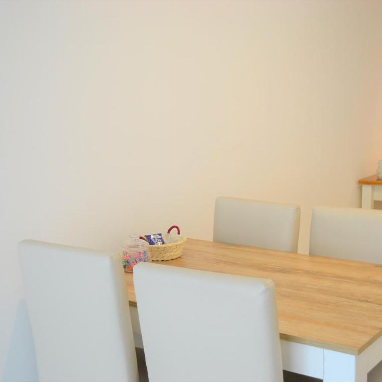 Beautiful & bright studio - Apartment - 11