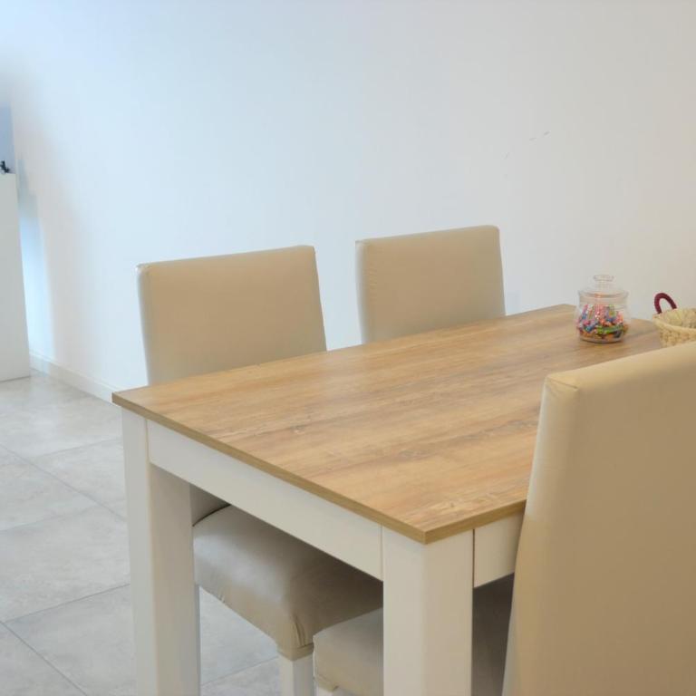 Beautiful & bright studio - Apartment - 13