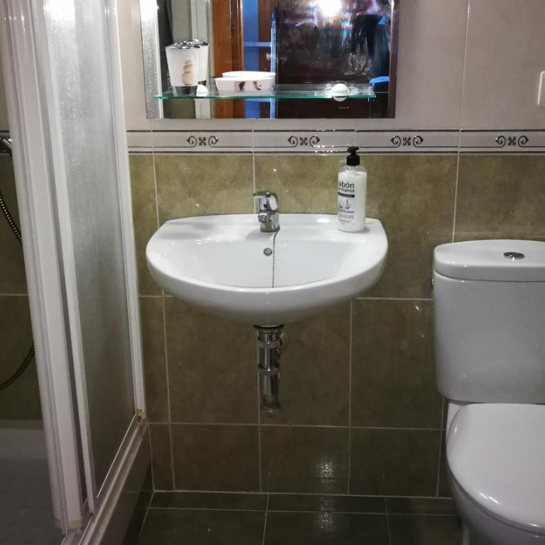 Benalmadena ,apartamento-Estudio primera Línea de Playa - Estudio con cama extragrande - 15