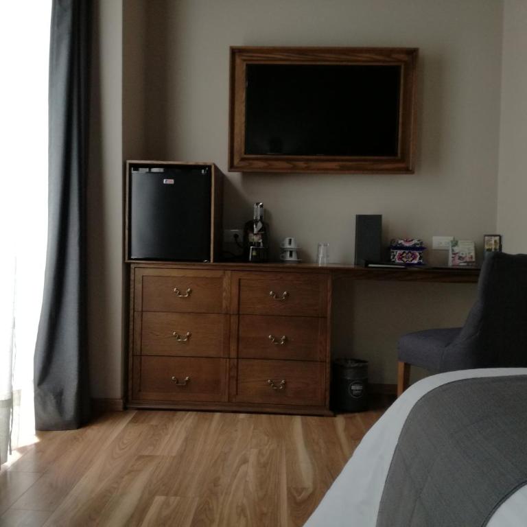 Historico Central Hotel - Double Room with Balcony - 14