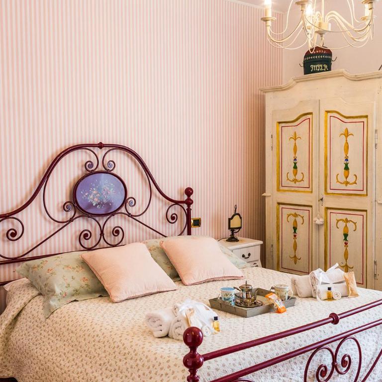 Ripa Medici, camere con vista e parcheggio incluso - Camera Matrimoniale - 7