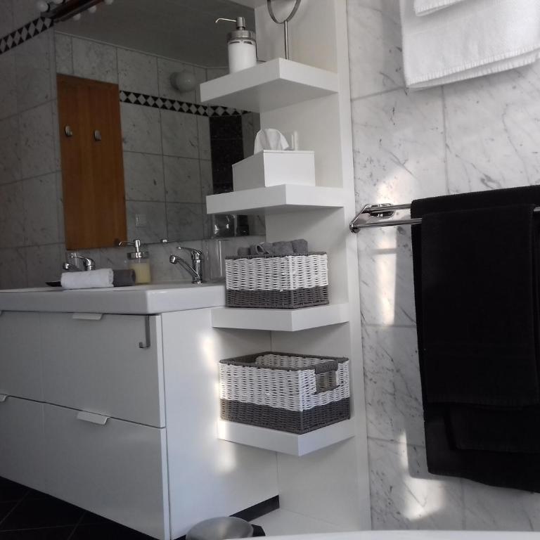 Ferienwohnung Wiesmühlstrasse - Apartment mit Balkon - 14
