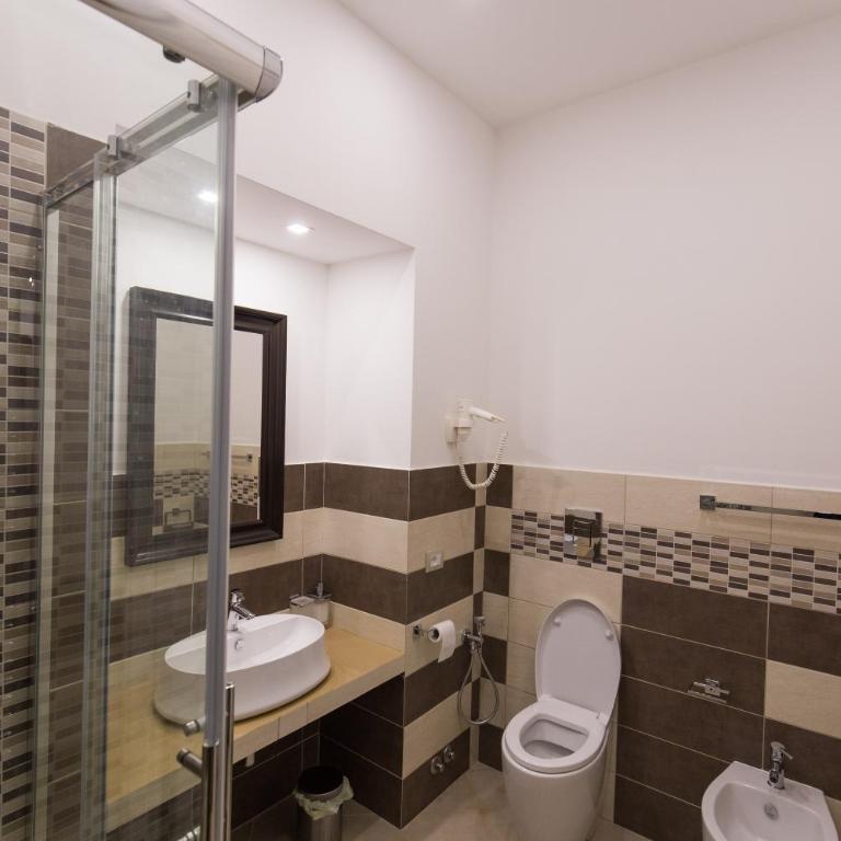 Savoy Riviera - Camera Matrimoniale con Bagno Privato - 6