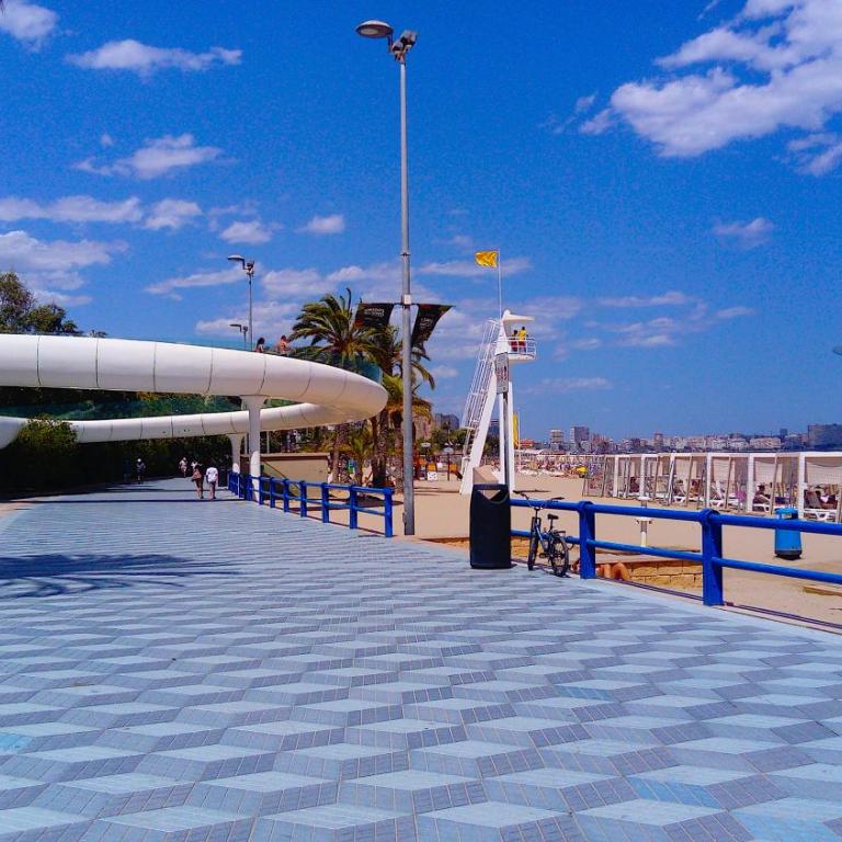 Alicante Central Apartment - Apartment with Balcony - 59