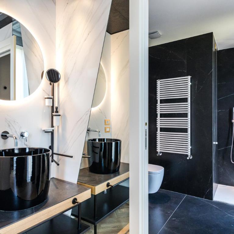 MaisonMe Boutique Hotel - Camera Matrimoniale con Balcone - 4