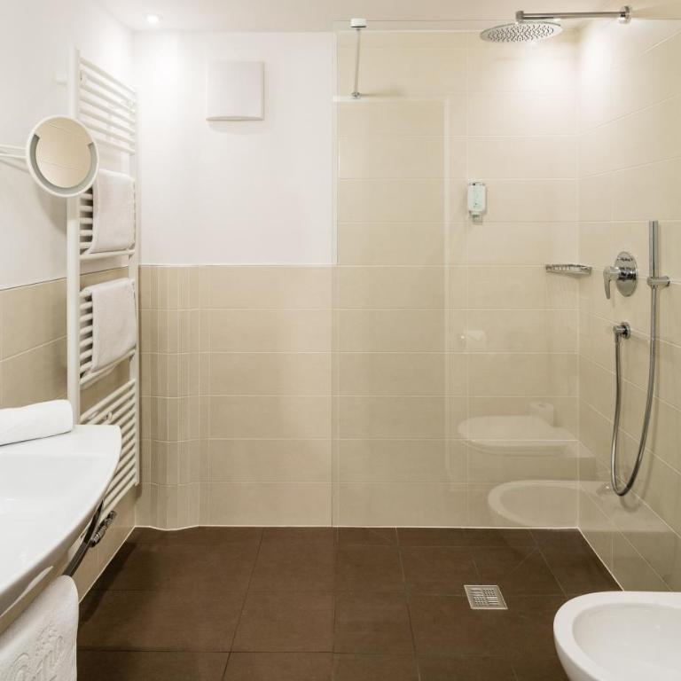 Hotel Almina - Junior Suite con Balcone - 5