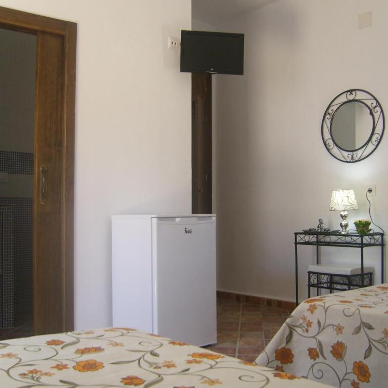 Hostal El Canario - Habitación Triple - 8