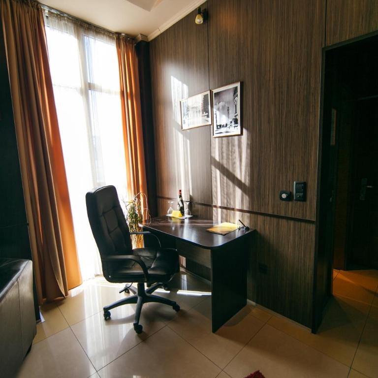 Hotel Fortuna - Dvokrevetna Soba sa Bračnim Krevetom - 8