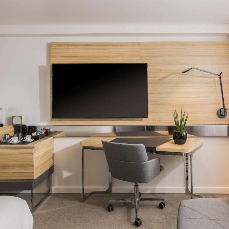 Novotel Strasbourg Centre Halles - Camera Executive con 1 Letto Queen-Size e Divano - 4