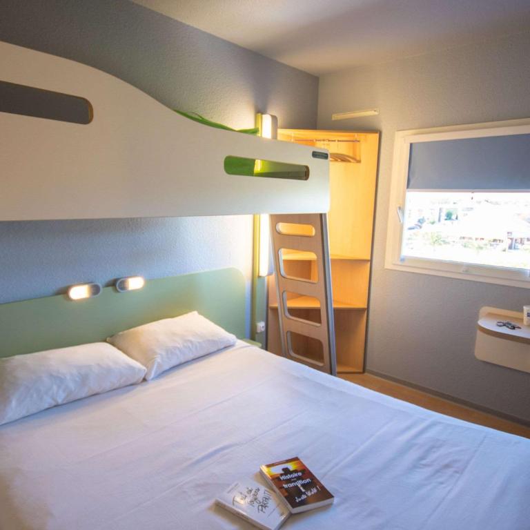 ibis budget Narbonne Est - Chambre Triple - 12