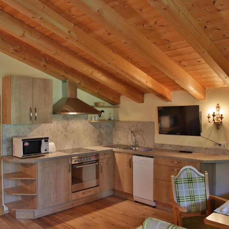 Appartement Frühstückspension Landhaus Karwendel - Apartment mit 1 Schlafzimmer - 9