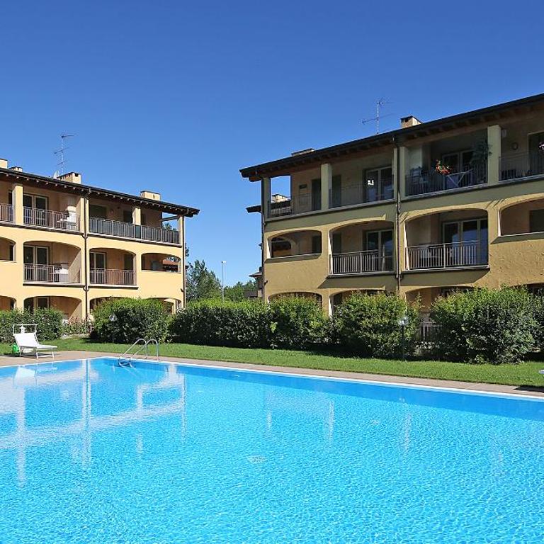 Sirmione, Borgo Rosa, your holiday flat - Appartamento con Vista Piscina - 2