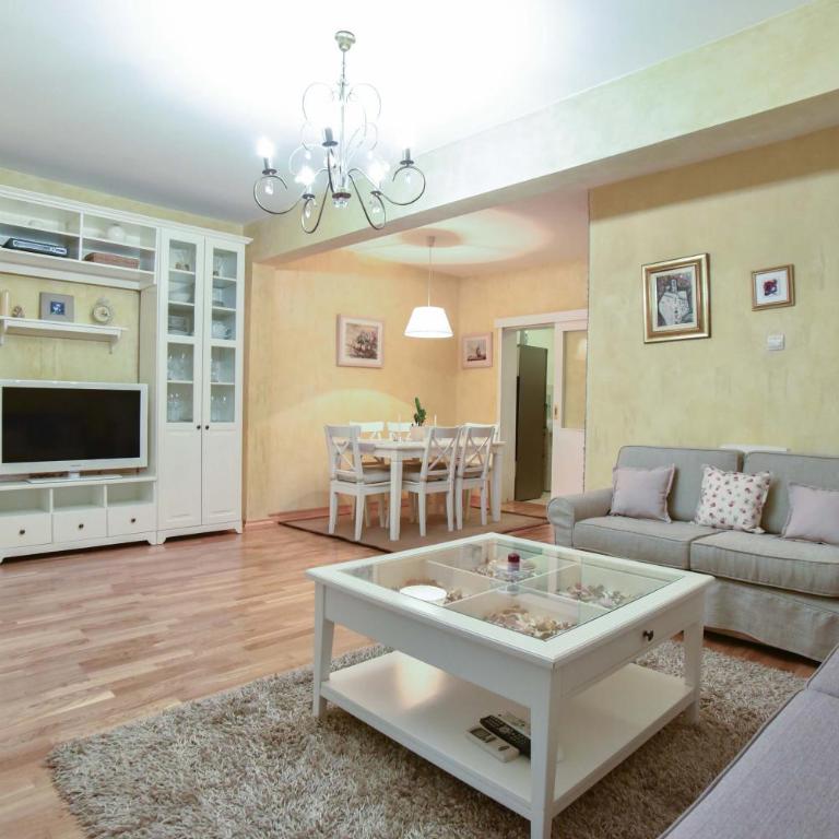 Apartment Center Bubi - Apartman - 1