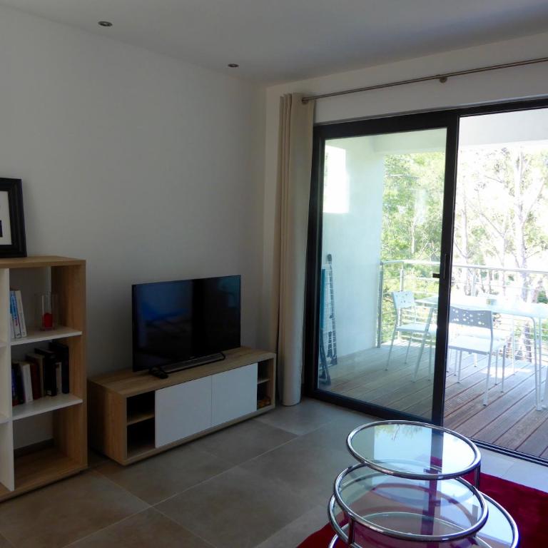 Villa Lucienne Bandol , T2 4 étoiles avec garage, dans les calanques - Maison de Vacances - 11