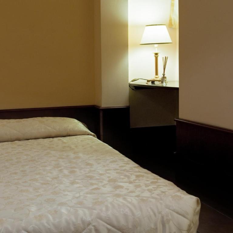 Hotel Manganelli Palace - Basic Room - 3