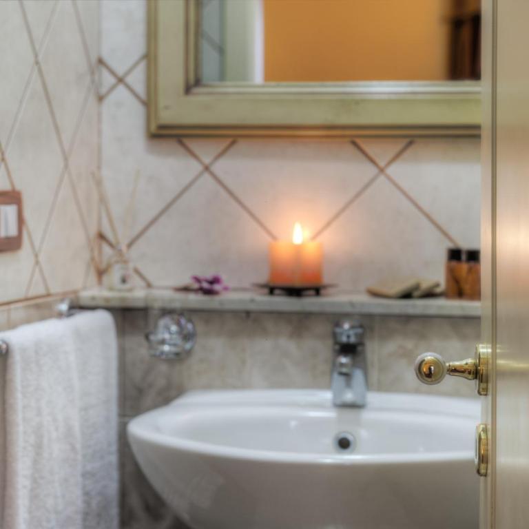 Hotel Manganelli Palace - Standard Double or Twin Room - 3