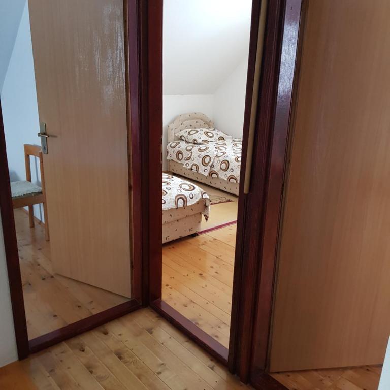 Deluxe Studio & Rooms Zarubica - Single Room with Mountain View - 7