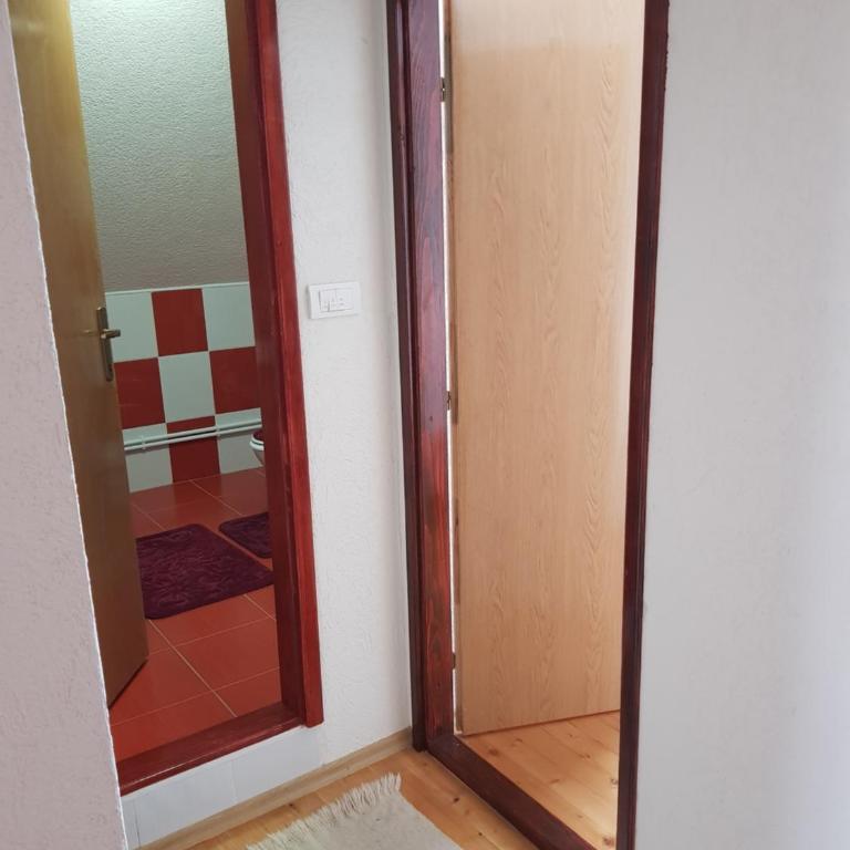 Deluxe Studio & Rooms Zarubica - Single Room with Mountain View - 8