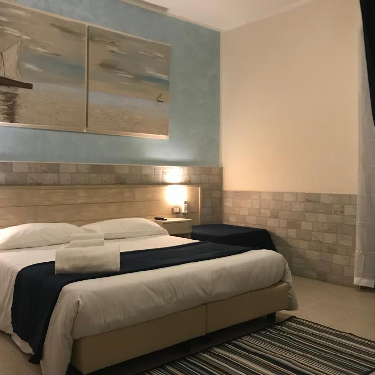 Fiumicino Airport B&B Deluxe - Camera Tripla - 1