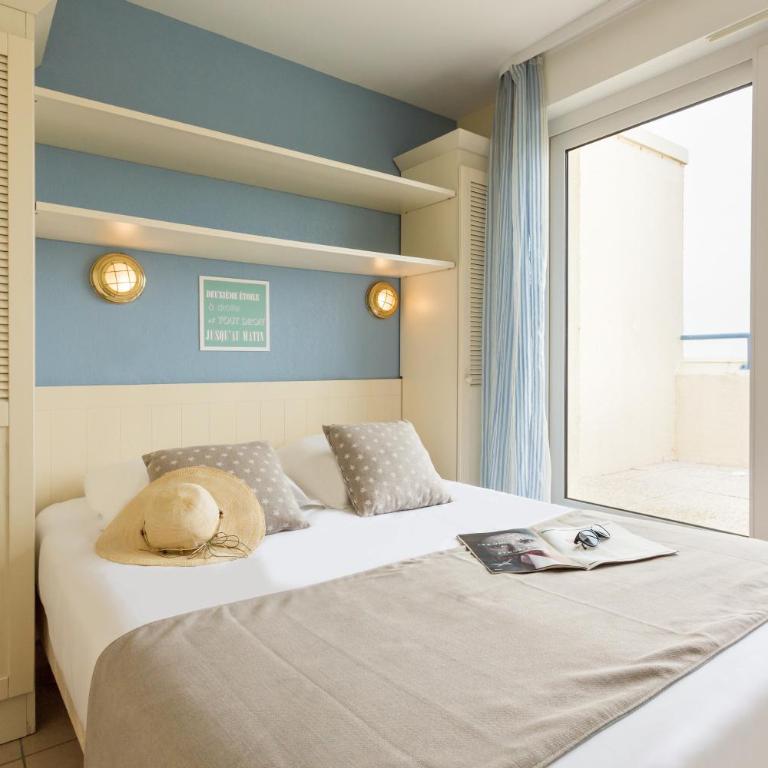 Résidence Pierre & Vacances Bleu Marine - Two-Bedroom Apartment with Balcony (6 People) - Sea View - 1