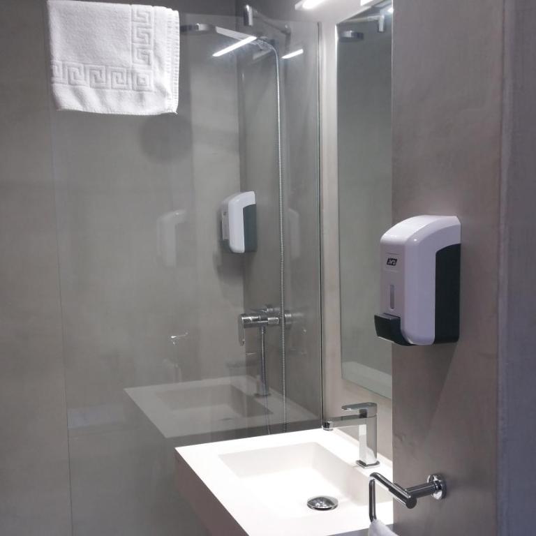 Hostal Tilos - Single Room - 17