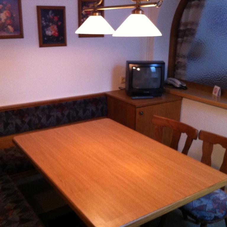 Haus Marcell - Standard Apartment mit 2 Schlafzimmern und Balkon - 2