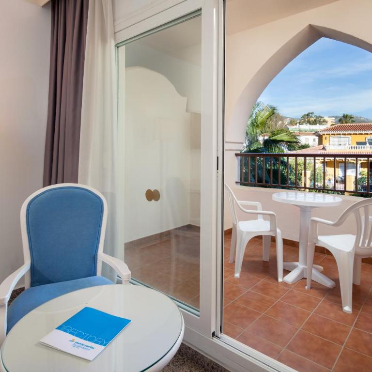 Mac Puerto Marina Benalmádena - Habitación Doble - 2 camas - 3